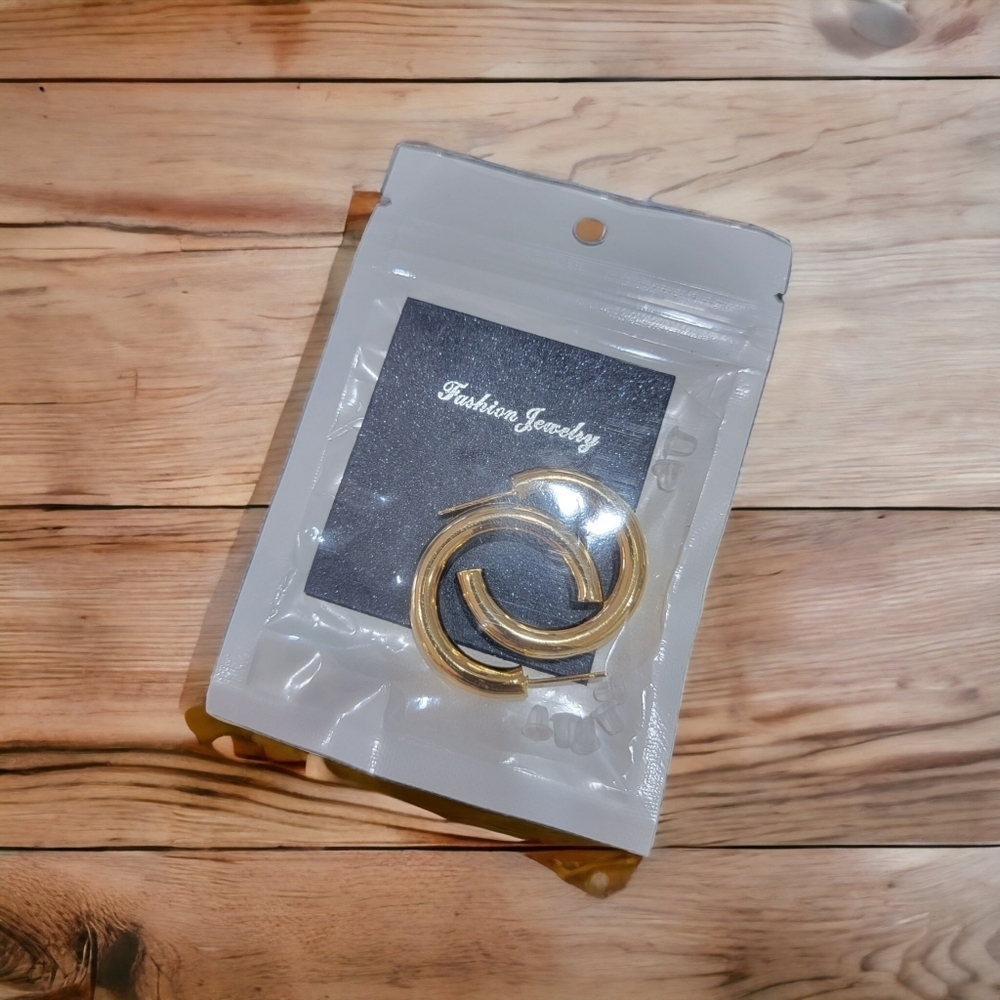 NWT Gold Hoop Earrings